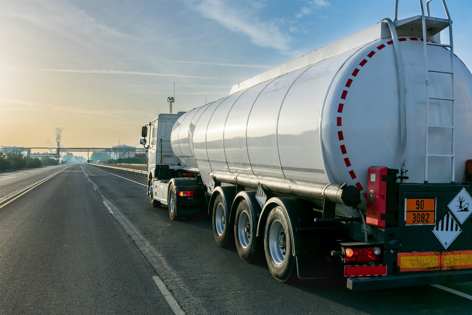 Water tanker truck for emergency backup supply in Gauteng